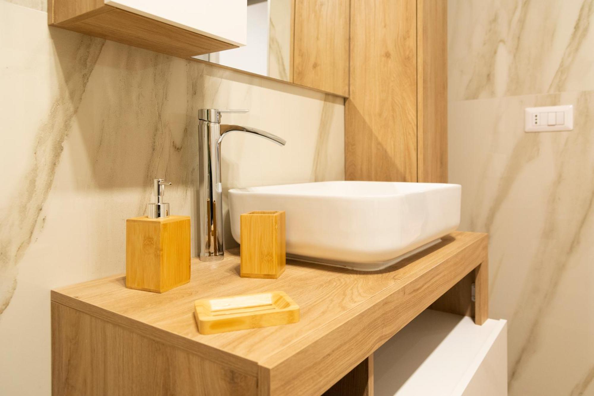 Dimora Luxury Alessia Apartment บารี ภายนอก รูปภาพ